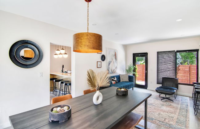 4BR Sleeps 10 Pet Friendly w/ Bbq! - Foto 12