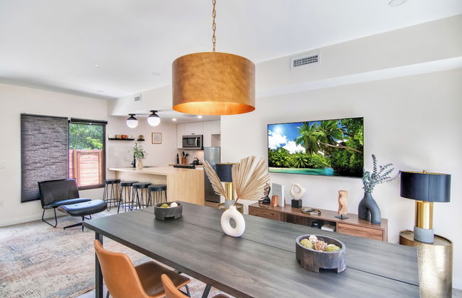 4BR Sleeps 10 Pet Friendly w/ Bbq! - Foto 1