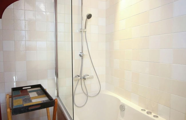 Luxury VOC Stay w/ Views - Foto 15