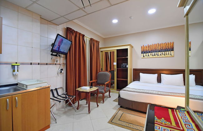 Emirates Stars Hotel Apartments Sharjah - Photo 18