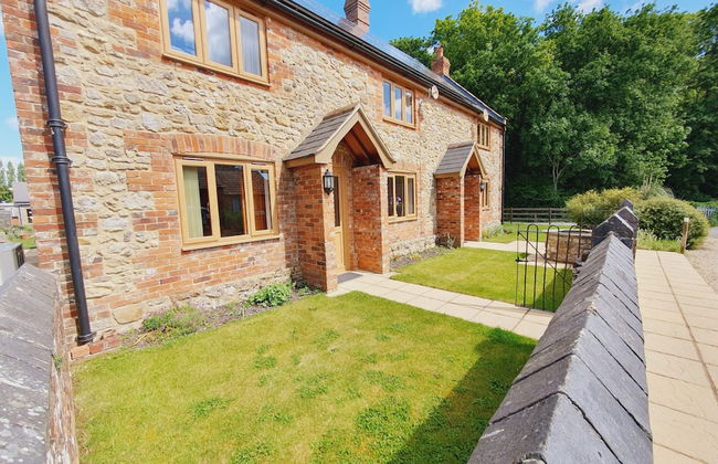 The Victorian Barn self catering holidays with pool & hot tubs - Foto 22