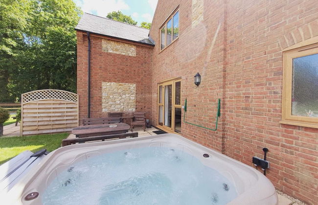 The Victorian Barn self catering holidays with pool & hot tubs - Foto 33