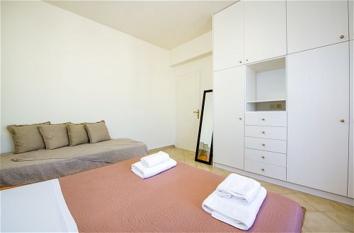 Foto 6 - Dione Apartment with Terrace near Kalathas beach