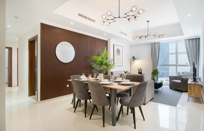 Luxe Apartments near Dubai Mall, Burj Khalifa - Pool, Gym, & Parking by Sojo Stay - Foto 71