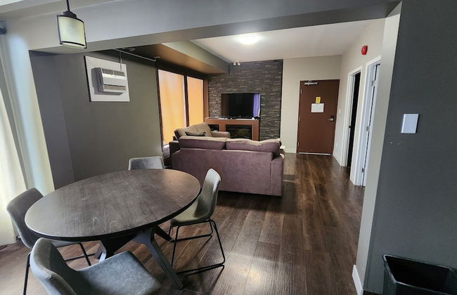 Norman Bay Inn - Photo 16