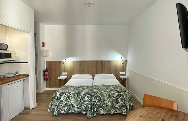 Apartamentos Mayor Centro - Photo 36