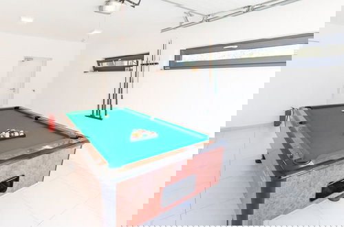 Foto 39 - Modern Kastel Villa With Private Pool, Gym, and Large Outdoor Space