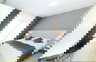 Foto 2 - Modern Kastel Villa With Private Pool, Gym, and Large Outdoor Space