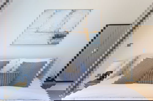 Foto 4 - Elite LUX Holiday Homes - Sleek Studio in Azizi Riviera Prime Location Dubai