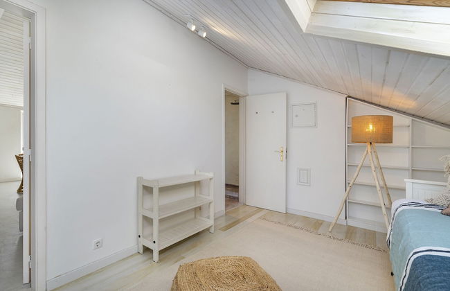 Stylish Sunny Penthouse Near Cascais Center & Greenspace - Foto 7