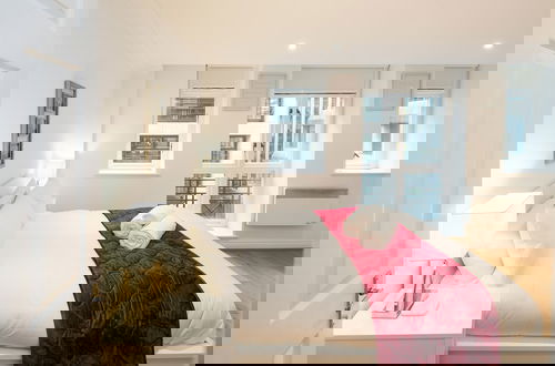 Foto 7 - 1BD Modern City Oasis: Near London Attractions