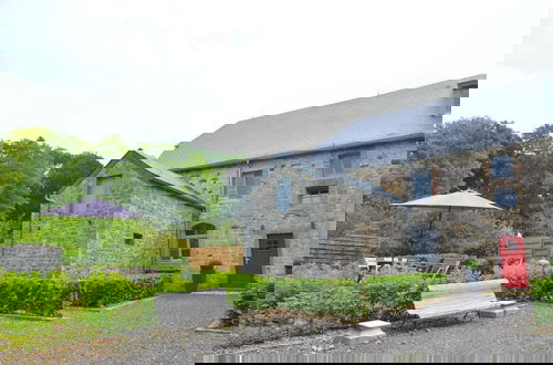 Photo 51 - Gite With Swimming Pool Situated in Wonderful Castle Grounds in Gesves