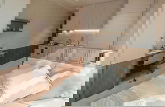 Photo 1 - Weave Suites - Sunyu Parkside
