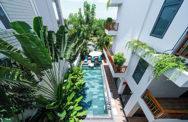Palm River Boutique - Foto 57