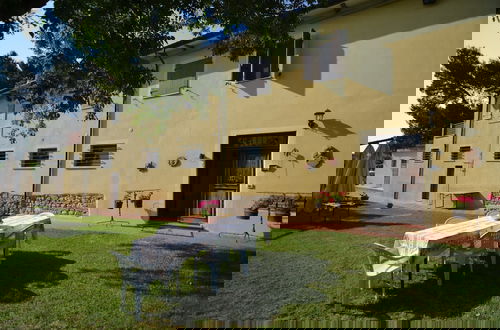 Foto 50 - Lovely Holiday Home in Monte Colombo on Farm