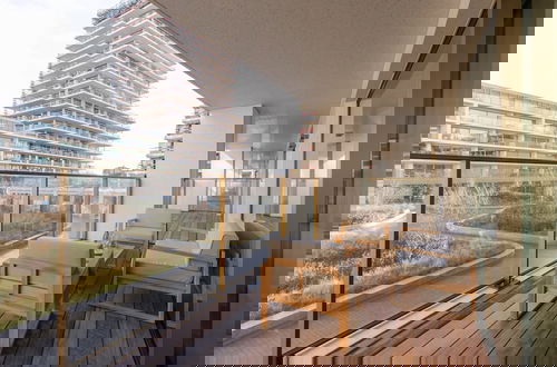 Foto 33 - Bright Apartment in Sky Garden With Terrace