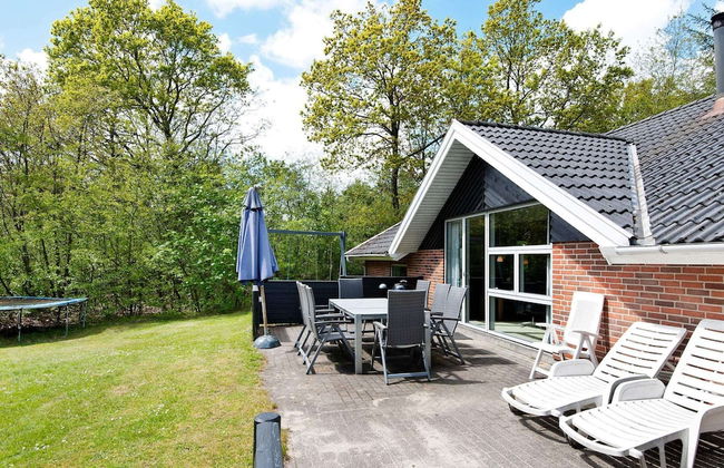 10 Person Holiday Home in Henne - Foto 28