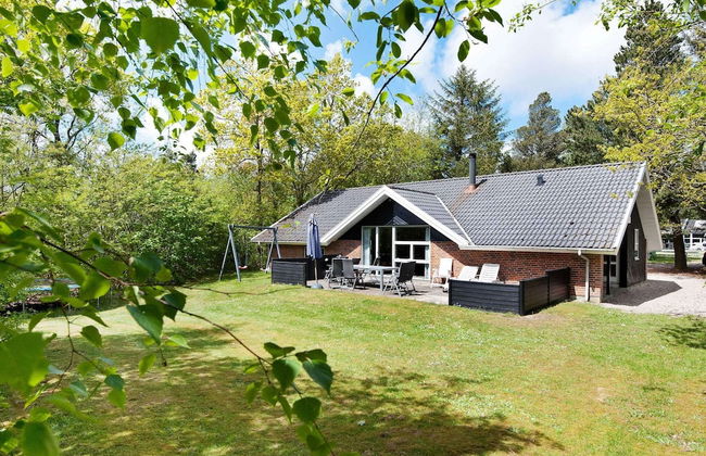 10 Person Holiday Home in Henne - Foto 1