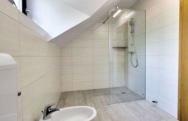 Charming Apartment in Bled Near Lake - Foto 9