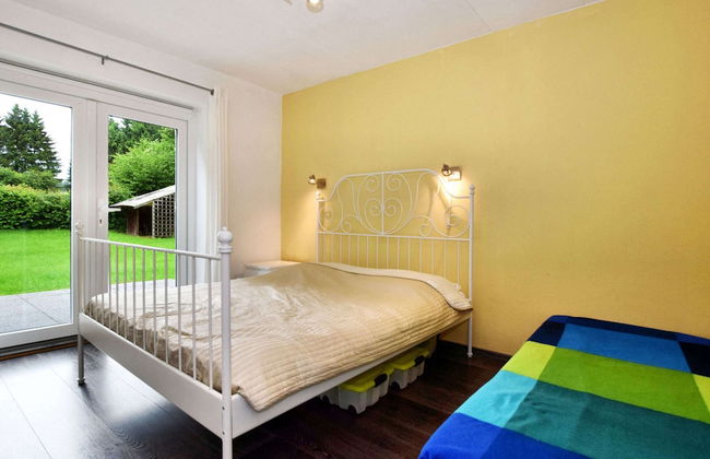 Charming Holiday Home in Gouvy with Hot Tub - Foto 2