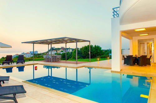 Photo 30 - Luxury Villa Stella With Private Swimming Pool