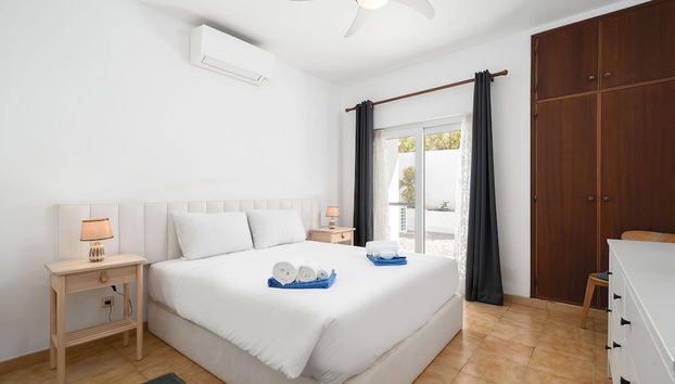 Villa Harpista in Guia by Ideal Homes - Foto 4, Habitación