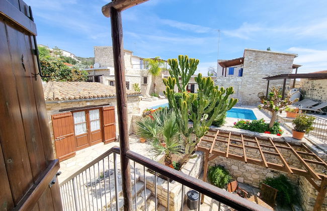 Aphrodite's Pool Retreat - Photo 22