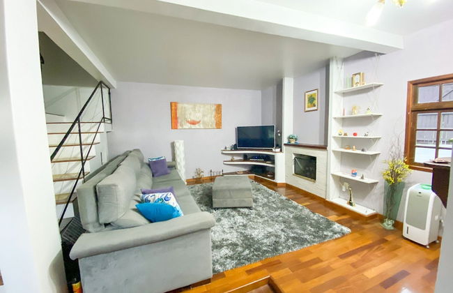 Casa confortável com churrasqueira na Granja Viana - Foto 13