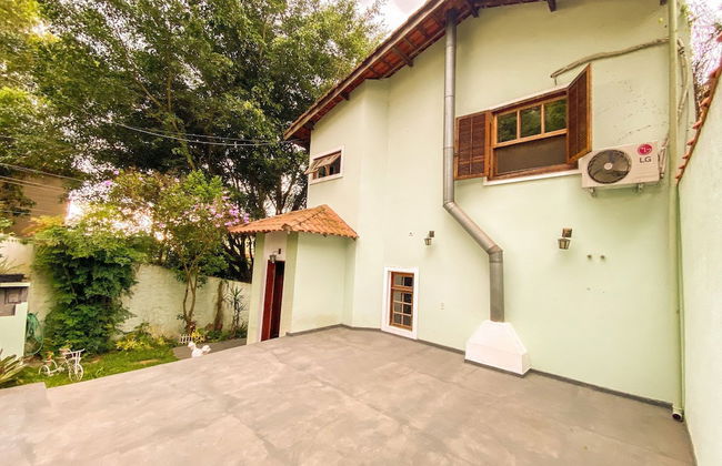 Casa confortável com churrasqueira na Granja Viana - Foto 44