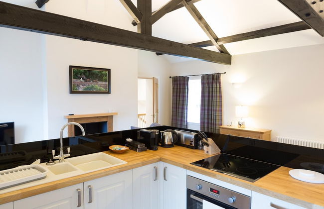 Characterful Couples Getaway in a Country Estate - Foto 1