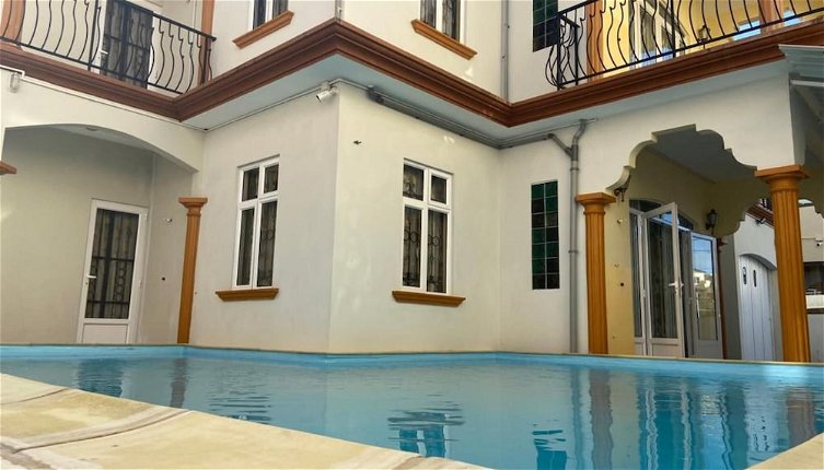 Foto 1 - Luxury 6-bedroom Villa Near sea Flic en Flac