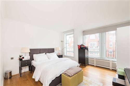 Photo 1 - Sloane Square Luxury Flat 4 Guests