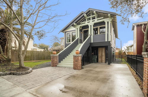 Photo 28 - Elegant and Unique Galveston Home Close to Beach