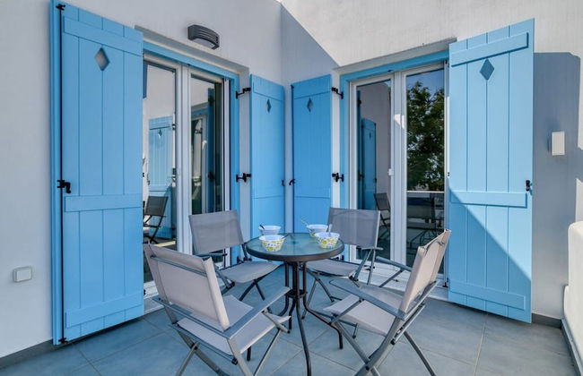 Seaside Splendor - Apollo s Poolside Retreat - Photo 24