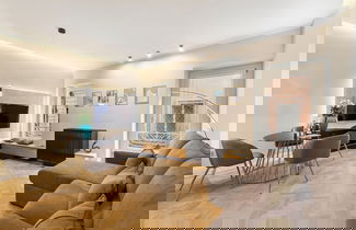 Foto 1 - Spanish Steps Apartments