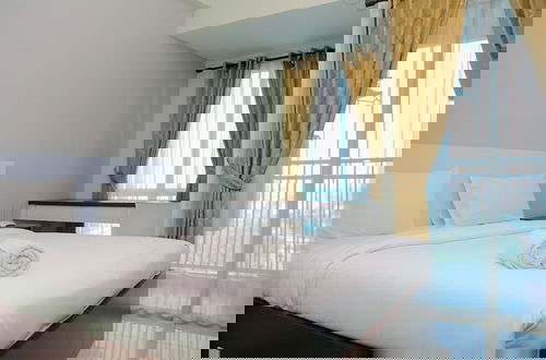 Foto 3 - Modern And Comfy Studio At Grand Dhika City Apartment