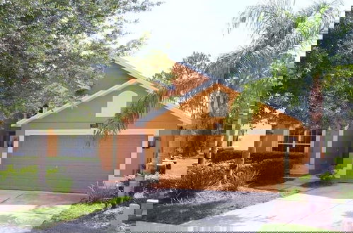 Foto 1 - Great Privacy By Pool- Pool Home With Game Room 4 Bedroom Home by RedAwning