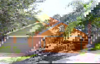 Foto 1 - Great Privacy By Pool- Pool Home With Game Room 4 Bedroom Home by RedAwning