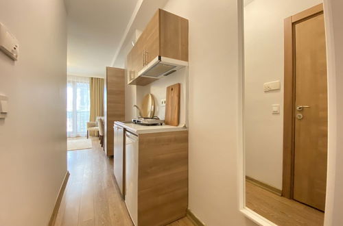 Photo 14 - Convenient Flat 10 min to Taksim and City s Mall