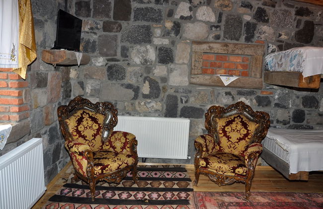 Doğunun Taş Evleri - Photo 17