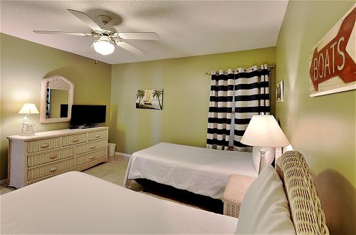 Photo 3 - Emerald Towers West by Southern Vacation Rentals