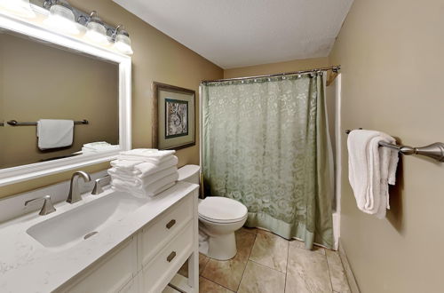 Photo 22 - Emerald Towers West by Southern Vacation Rentals