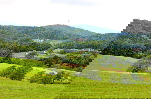 Photo 29 - Zenting Hillside Haven