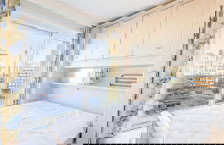 Foto 3 - Bright Apartment on the 5th Floor