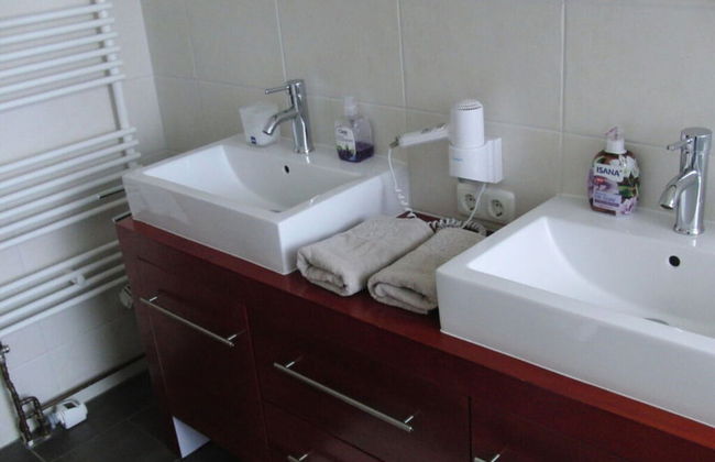 Karlo 4 Modern Retreat - Photo 11