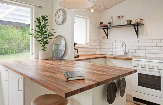 6 Person Holiday Home in Allinge - Foto 5