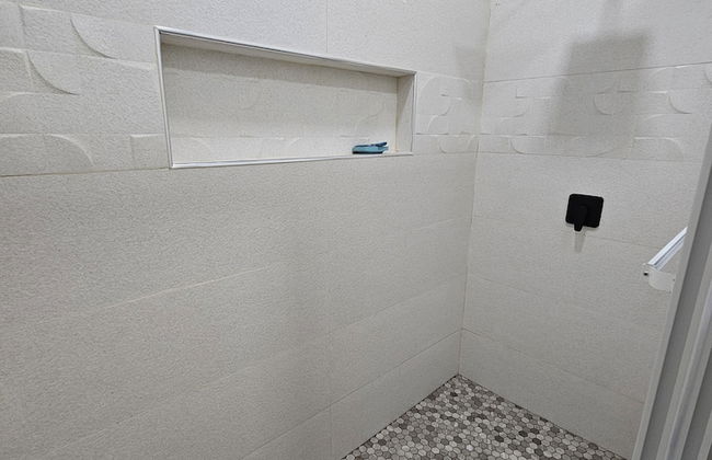 HK Group Hotel - Photo 16