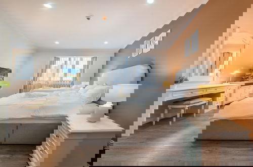 Foto 28 - Neom Town Residence