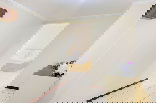 Foto 7 - Homey Studio (No Kitchen) At Grand Palace Kemayoran Apartment