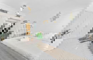 Foto 2 - Waves - Executive Bay Studio: Canal View/Modern Amenities